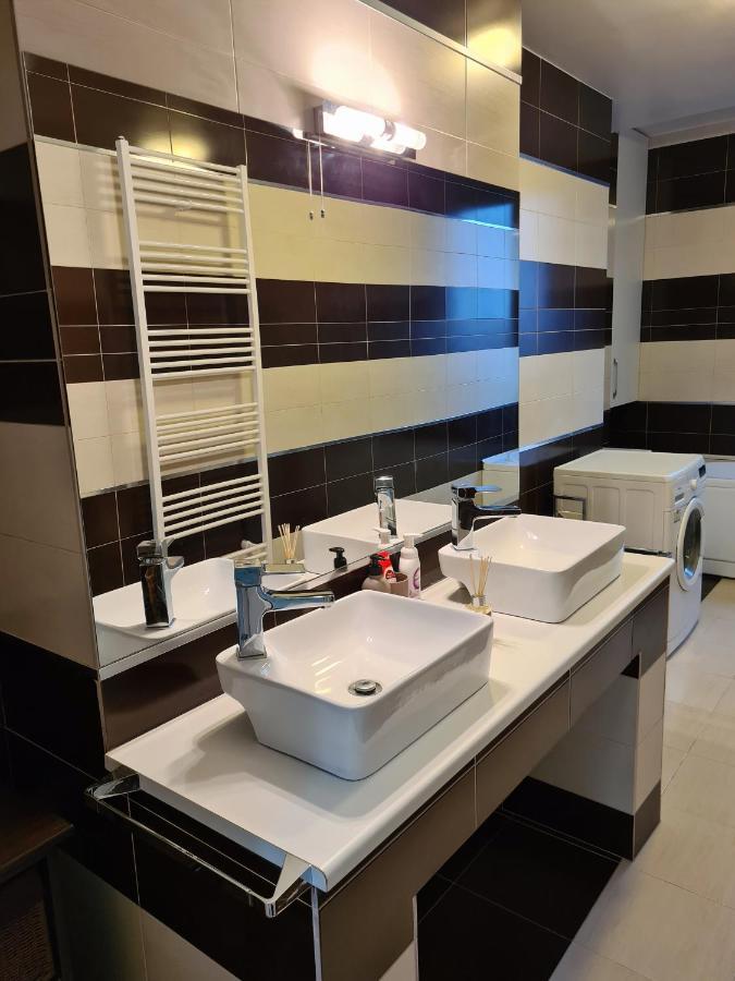 Cozy Apartment Arad Esterno foto